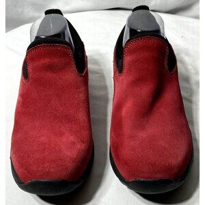 Landsend Red Suede Slip on Shoes Women's 8D